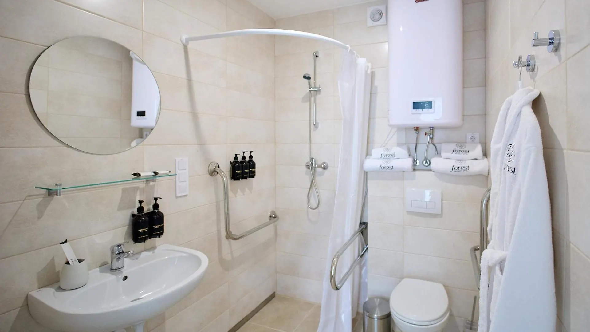 Forest Retreat Center Kyiv Hotel